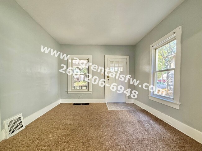 Building Photo - 1432 Oakland St