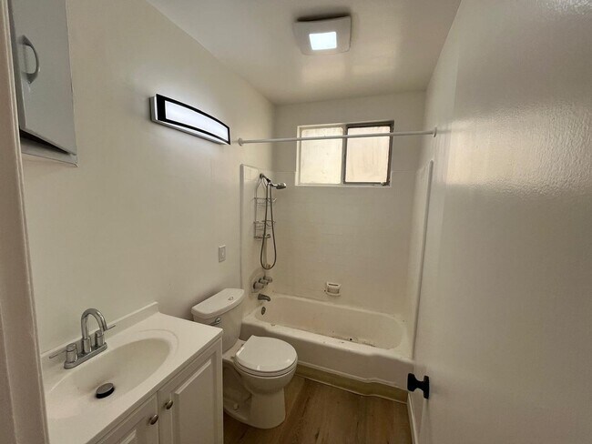 Foto del edificio - 1038 Sonora Ave