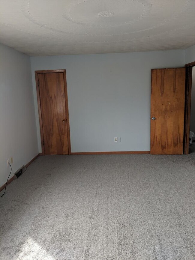 Foto del edificio - 3872 Cottage Grove Rd