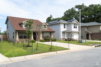 Building Photo - 8841 Smiley Ct