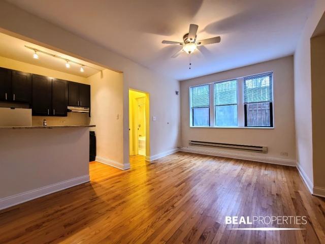 Foto principal - 0 bedroom in CHICAGO IL 60640