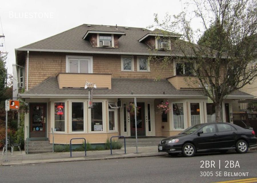 Building Photo - Love Life on Belmont! Modern Conveniences ...