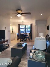 Building Photo - 12222 N Paradise Vlg Pkwy S