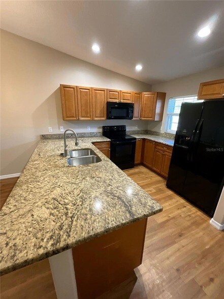 Foto del edificio - 9094 N Peachtree Way