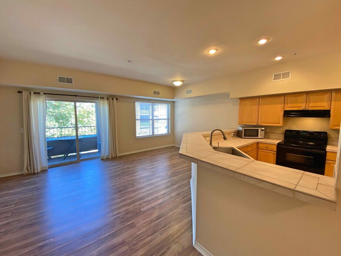 2901 Wyandot St, Denver, CO 80211 Townhome Rentals in Denver CO