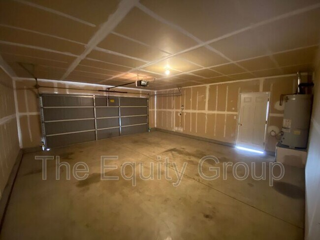 Building Photo - 3848 East Oak Avenue