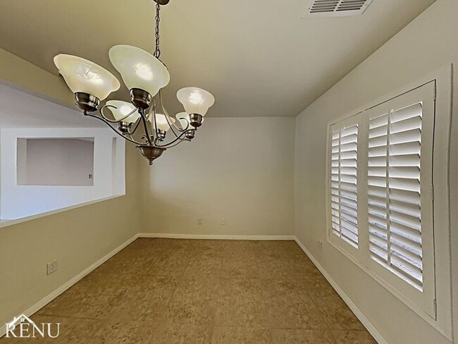 Building Photo - 8670 Bella Sparkle Ave