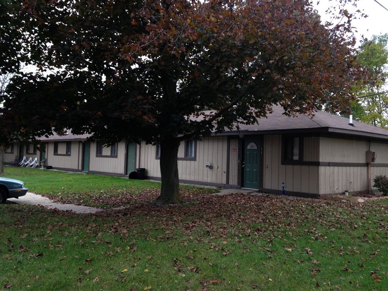 Building Photo - 4144 Airport Rd