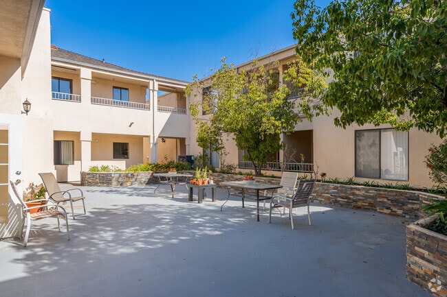 Honolulu Senior Apartments
