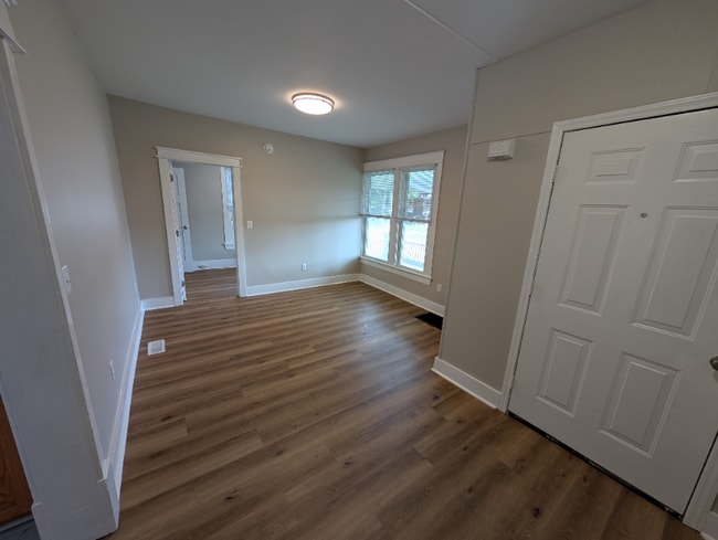 Foto del edificio - 1825 Patterson Ave SW