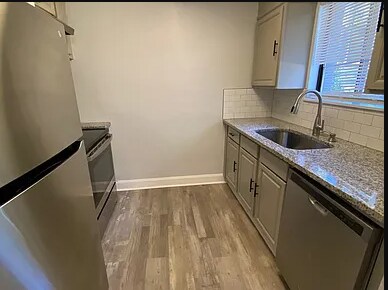 Foto del edificio - 3719 Rock Brook Dr