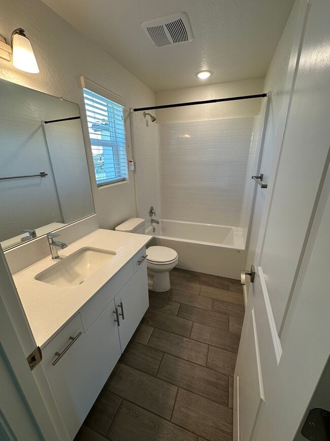 Foto del edificio - elev8tions