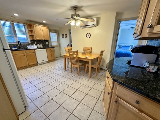 Large Eat In Kitchen - 102 Keasler Ave