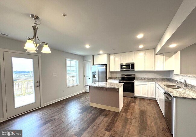 Foto del edificio - 140 Olga Dr