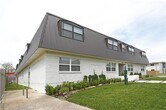 Foto principal - 4927 San Jacinto St