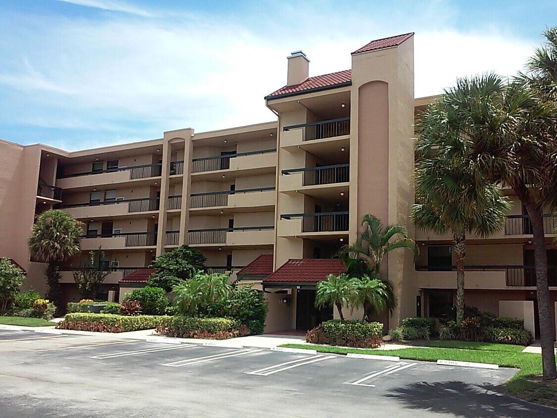 950 Egret Cir Unit 5109, Delray Beach, FL 33444 Condo for Rent in