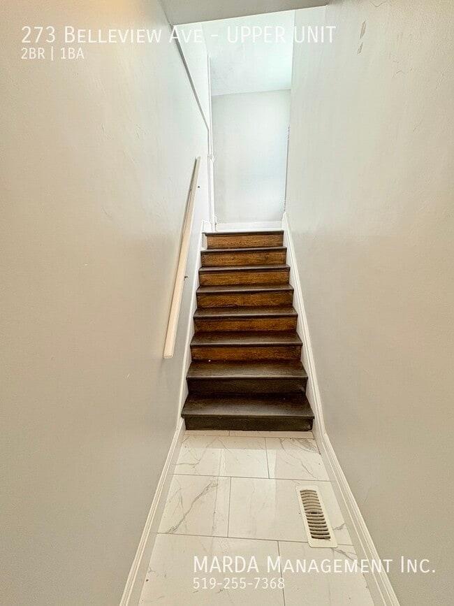 Building Photo - 2 BEDROOM 1 BATH UPPER UNIT - WALKERVILLE ...
