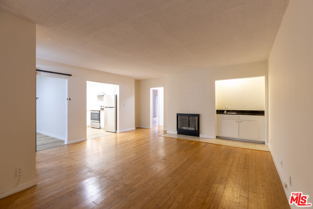 Foto principal - 1033 6th St