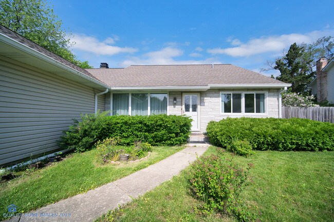 Foto del edificio - 1111 Belmar Ln