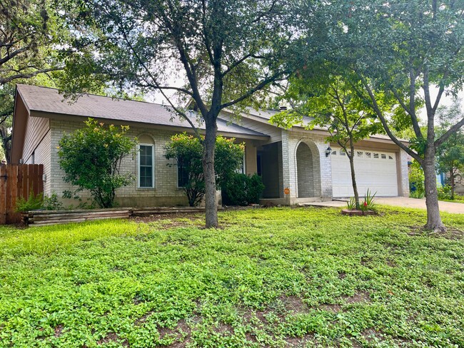 Foto del edificio - Beautiful 3 Bedroom Home with Covered Patio in Ridge Creek