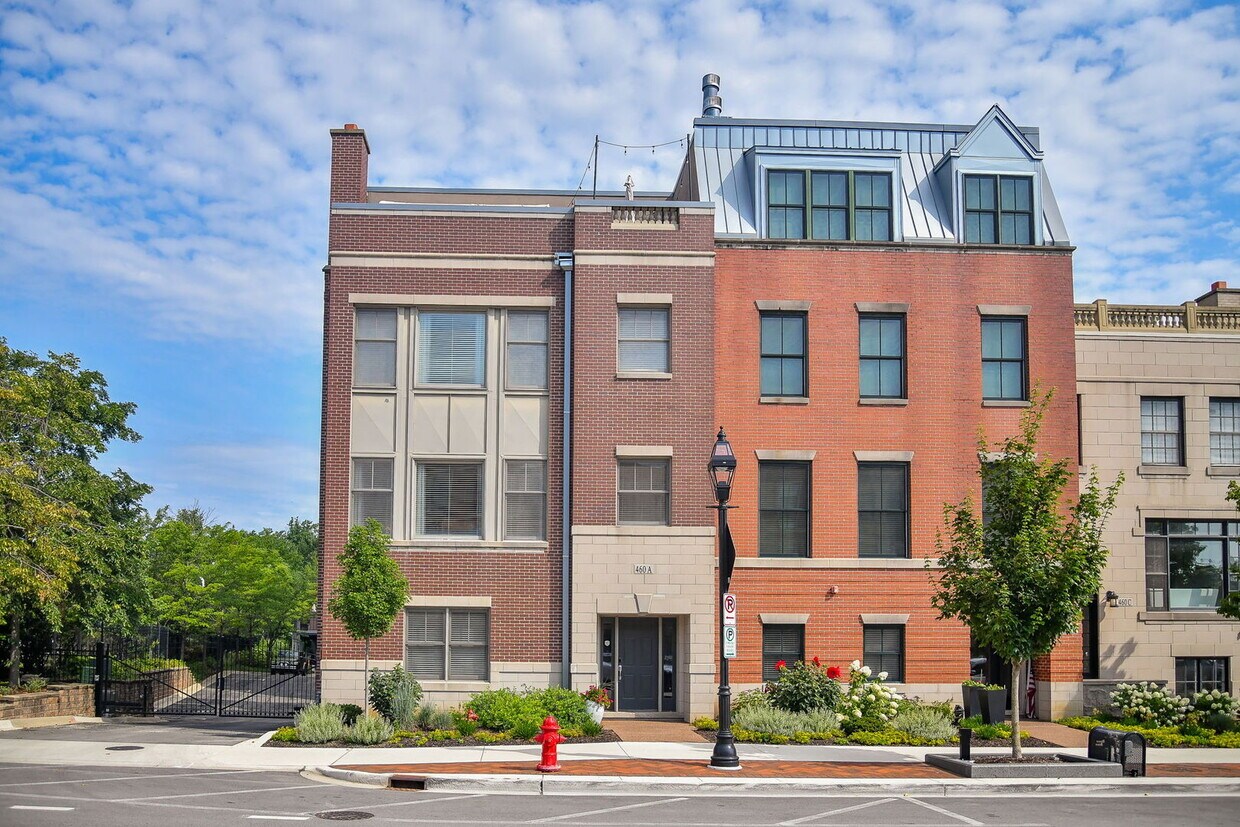 Primary Photo - 460 Pennsylvania Ave