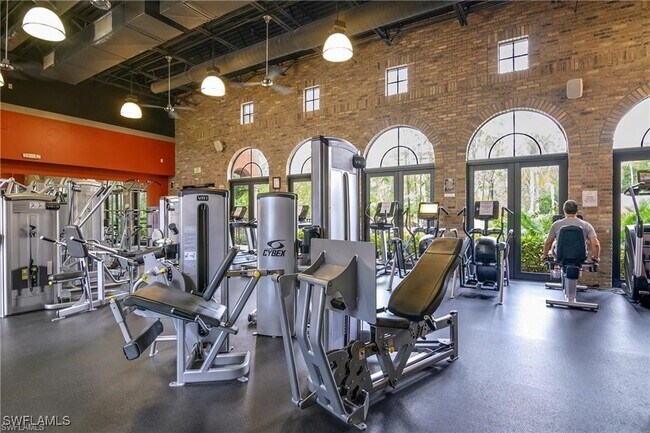 Foto del edificio - 9065 Albion Ln N