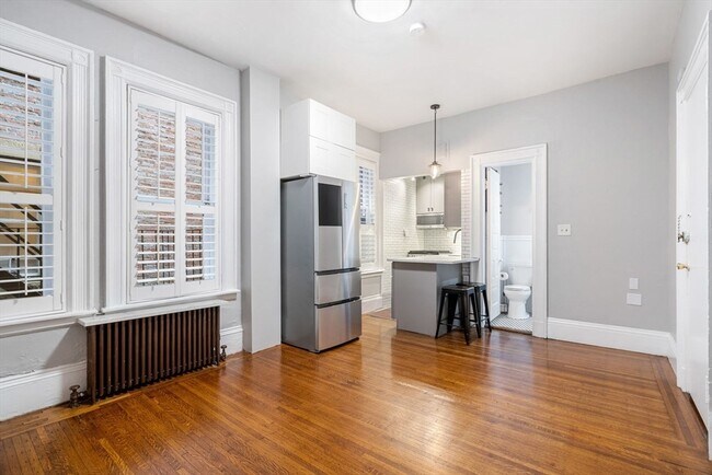 Foto del edificio - 261 Beacon St