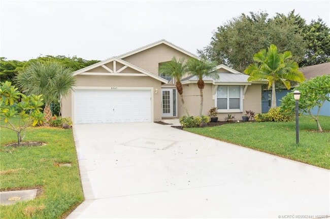 Foto del edificio - 8965 SW Chevy Cir