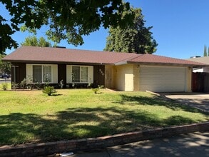 Building Photo - 350 El Portal Dr