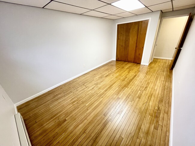 Bedroom 2 - 176 E Bacon St