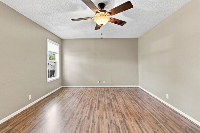 Foto del edificio - 2213 17th Ave N
