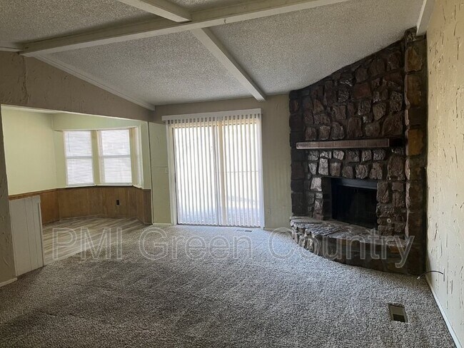 Foto del edificio - 9247 S 91st E Ave