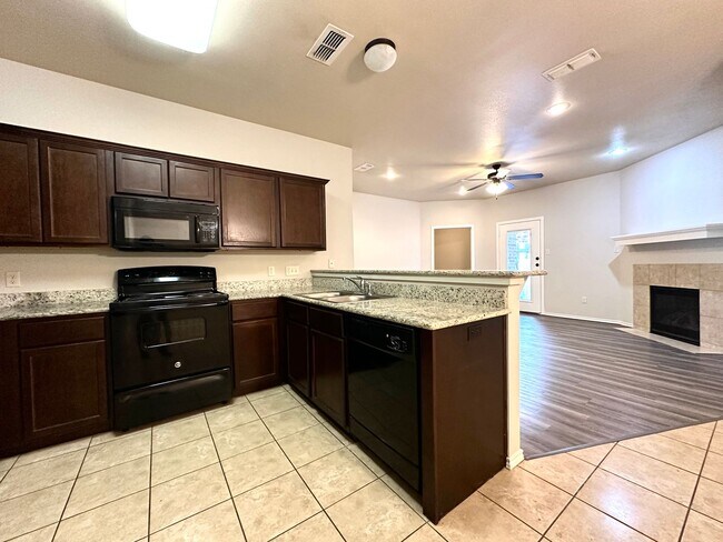 Foto del edificio - 3 bed 2 bath 2 car garage - Cooper ISD