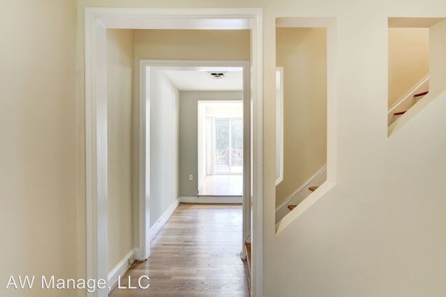 Foto del edificio - 3 br, 2 bath House - 3626 S St NW