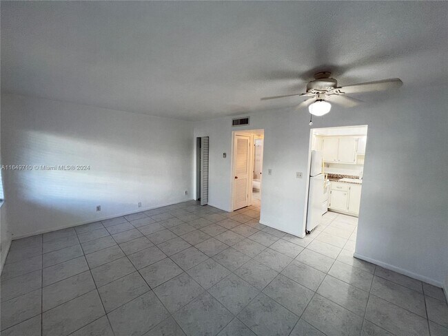 Foto del edificio - 215 NE 16th Ave