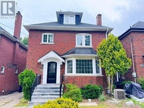 Building Photo - 326 Warren Rd