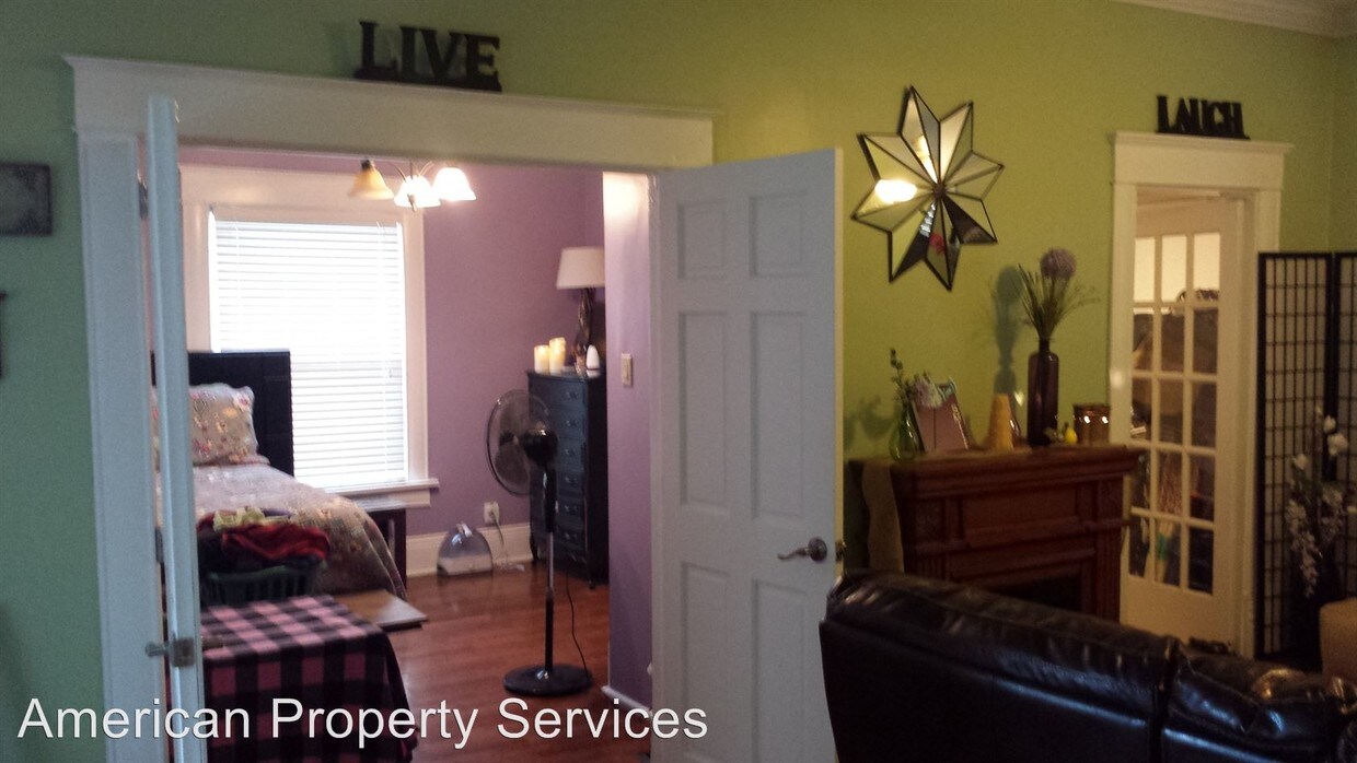 Primary Photo - 731 Moro St