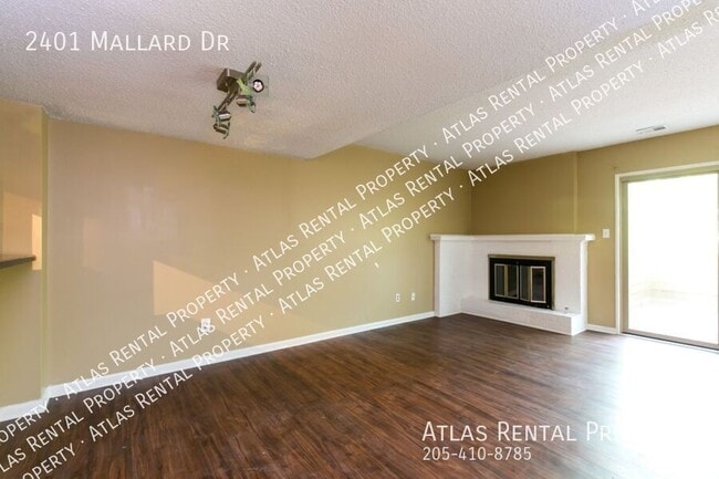 Foto del edificio - 2401 Mallard Dr
