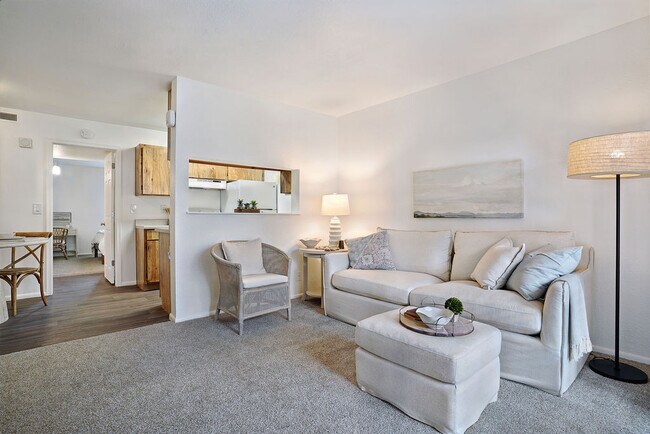 Foto del edificio - Lost Creek Apartments