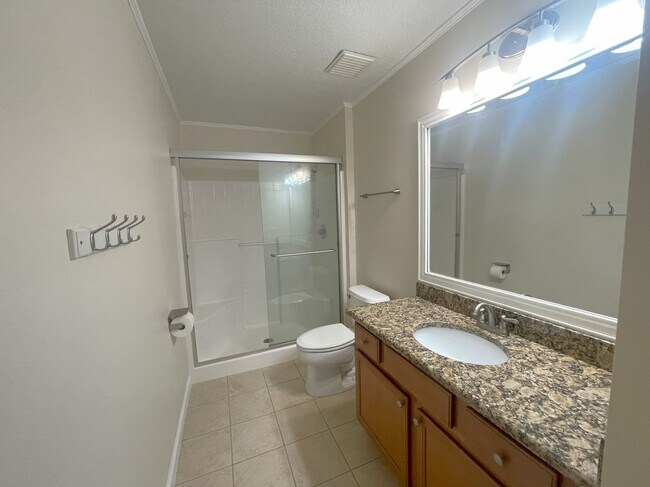 Foto del edificio - 4066 Meander Pl