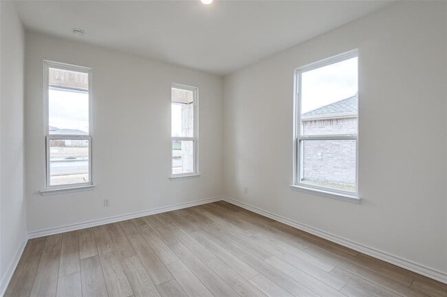 Office - 377 Princewood Dr