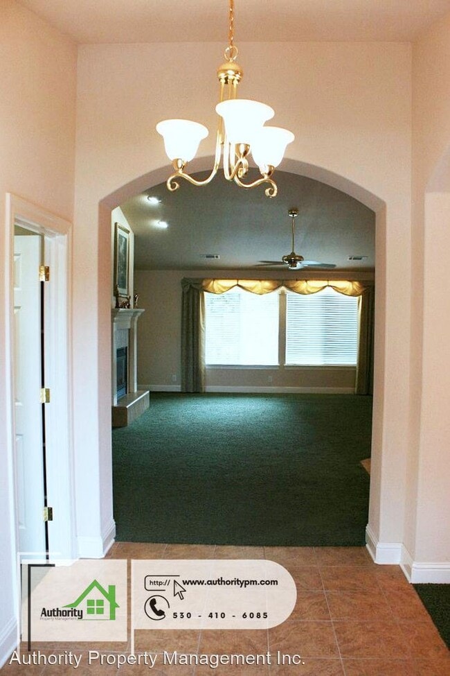 Building Photo - 4 br, 2 bath House - 6501 Capitola Pl.