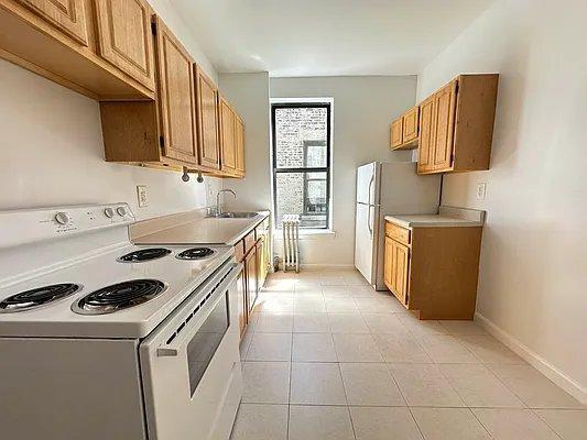 Building Photo - 2 bedroom in NEW YORK NY 10026