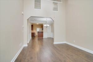 Building Photo - 2114 Reserve Ln