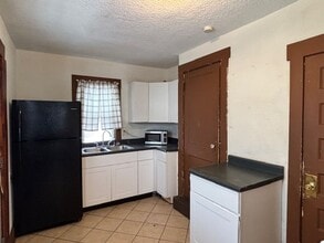 Building Photo - 1074 5th St E