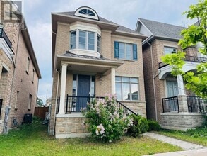 Building Photo - 194 Paradelle Dr
