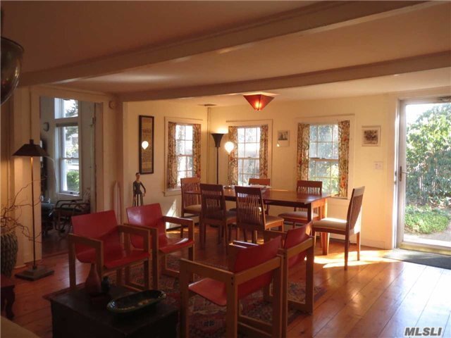 Building Photo - 725 Shipyard Ln