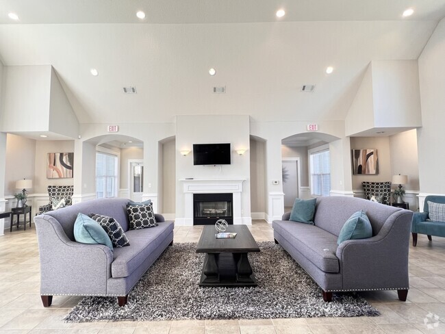 CLUBHOUSE - South Fork Village