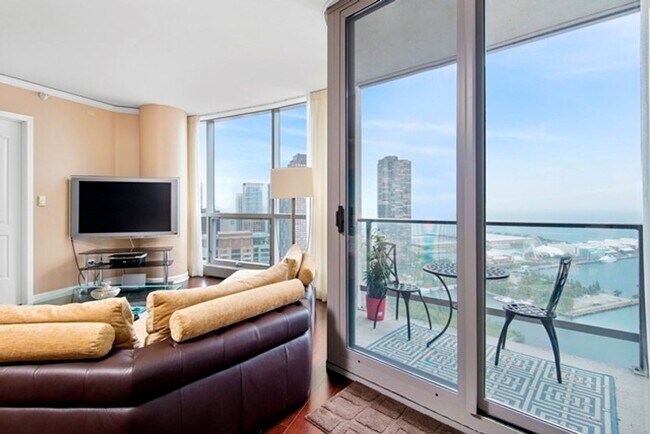 Foto del edificio - Stunning 3b3b Condo Unit in Highly Desired Lake Shore East