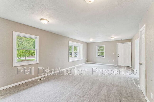 Foto del edificio - 4041 Ruby Ave